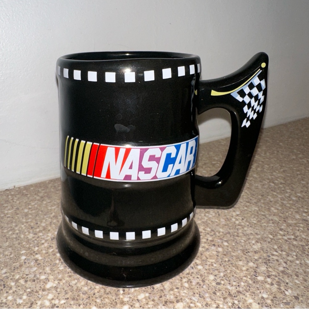 NASCAR 2005 black mug